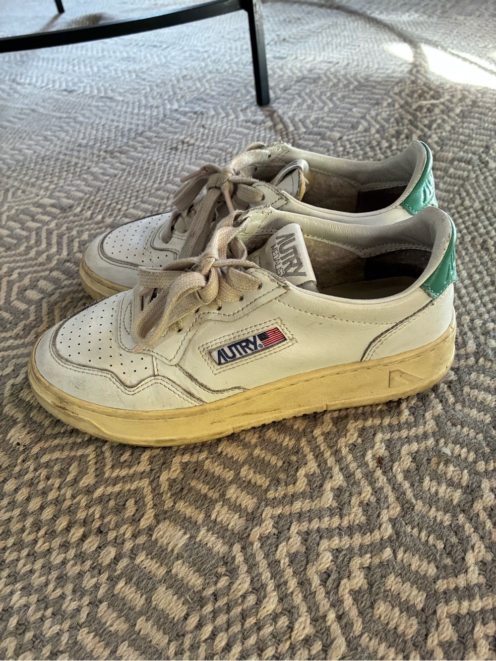 Autry White Leather Low-Top Sneakers with Green Heel